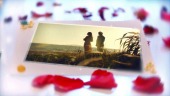 浪漫玫瑰花瓣夫妻婚纱照相册展示视频场景8预览图